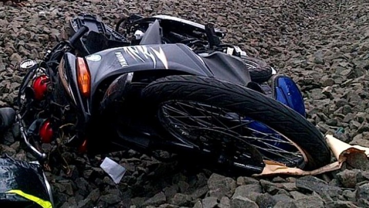 Tabrak Ranting Pohon, Pemotor di Lingga Meninggal Dunia
