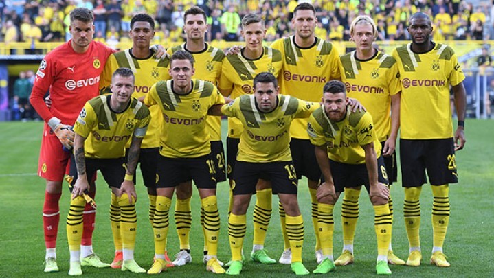 Gegara Tragedi Kanjuruhan, Borussia Dortmund Batal Datang ke Indonesia Gegara Tragedi Kanjuruhan, Borussia Dortmund Batal Datang ke Indonesia