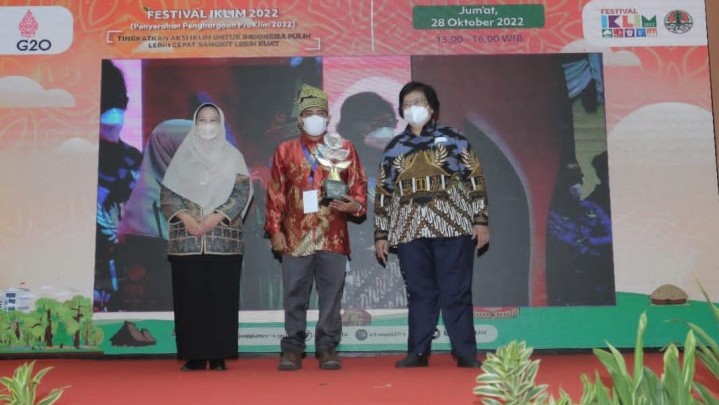 Berkotribusi dalam Mitigasi Perubahan Iklim, Kampung Teluk Lancang Siak dapat Penghargaan Berkotribusi dalam Mitigasi Perubahan Iklim, Kampung Teluk Lancang Siak dapat Penghargaan