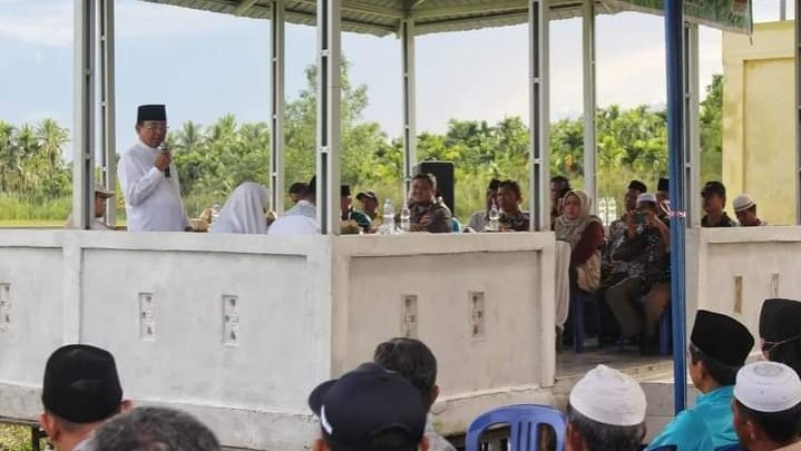 Pemkab dan DPRD Inhil Sepakat Insentif RT/RW Tahun Depan Naik Pemkab dan DPRD Inhil Sepakat Insentif RT/RW Tahun Depan Naik