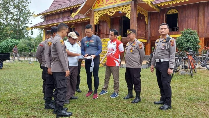 Uji Coba Lintas Tour De Muara Takus ke Istana Kesultanan Kampa Uji Coba Lintas Tour De Muara Takus ke Istana Kesultanan Kampa