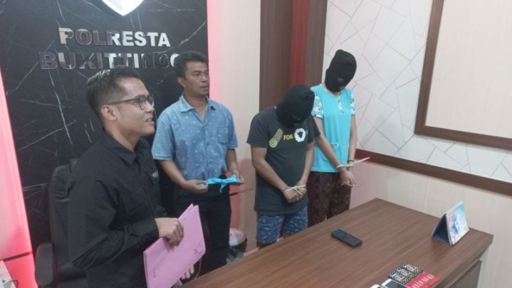 Prostitusi di Bukittinggi, Polisi Amankan Dua Pelaku Perdagangan Orang Prostitusi di Bukittinggi, Polisi Amankan Dua Pelaku Perdagangan Orang