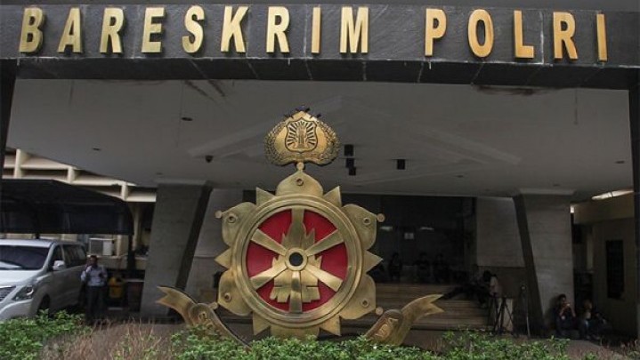 Pemilik Perusahaan Tersangka Gagal Ginjal Melarikan Diri Pemilik Perusahaan Tersangka Gagal Ginjal Melarikan Diri