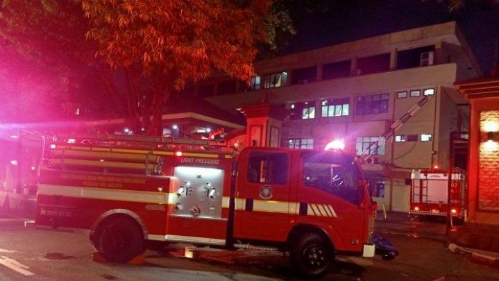 Gedung di Mabes Polri Terbakar Gedung di Mabes Polri Terbakar