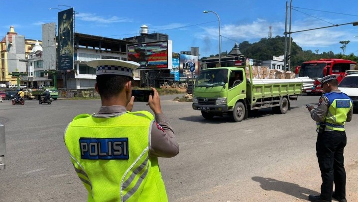 ETLE Mobile di Batam, Ratusan Pelanggar Terjaring