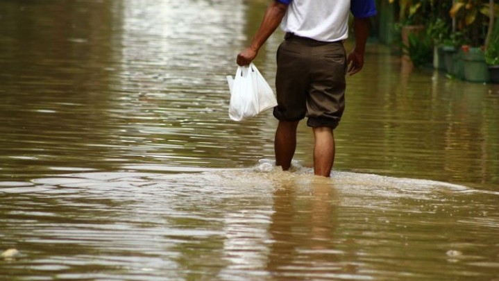 Sejumlah Kawasan di Kota Batam Terendam Banjir Sejumlah Kawasan di Kota Batam Terendam Banjir