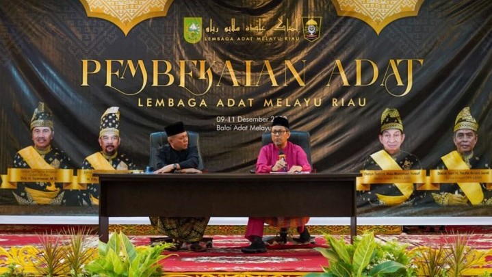 Pemprov Riau Berharap Pengurus LAMR Jangan Tergelincir pada Oportunis Pemprov Riau Berharap Pengurus LAMR Jangan Tergelincir pada Oportunis