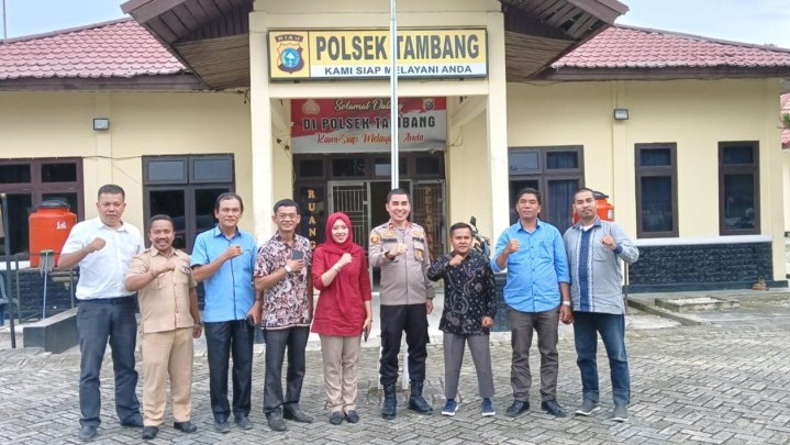 Panwaslu Tambang dan Kampa Jalin Silaturahmi dengan Polsek Tambang