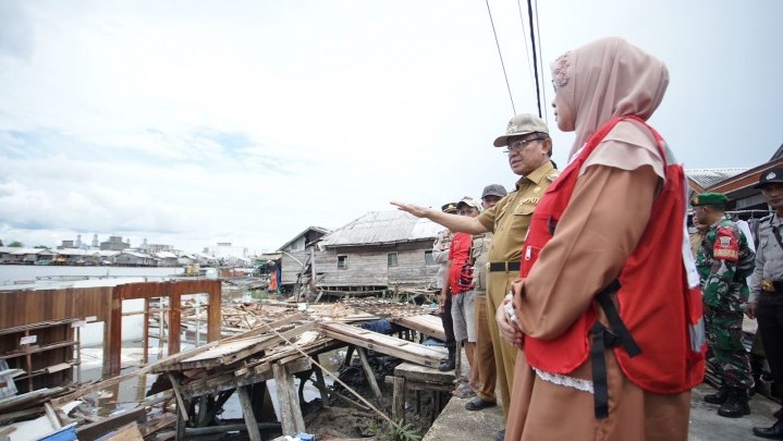 Rumah untuk Korban Longsor di Tanah Reteh akan Ditambah Tahun Depan Rumah untuk Korban Longsor di Tanah Reteh akan Ditambah Tahun Depan