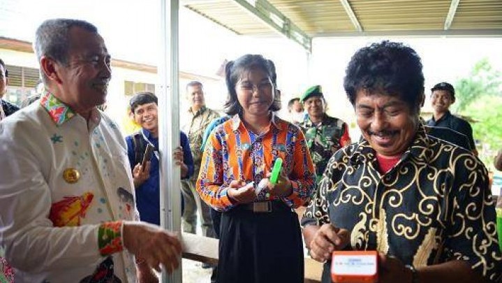 Penggunaan E-Money Diharapkan Dilakukan Semua Sekolah di Riau