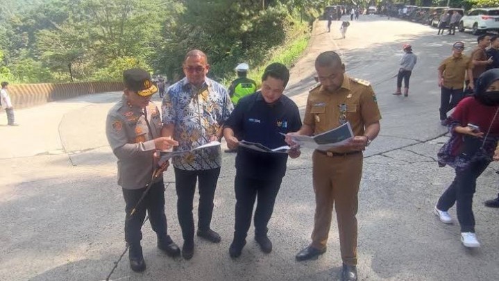 Fly Over Sitinjau Lauik Kata Menteri Erick Tohir Dukung Kemajuan Sektor Wisata Fly Over Sitinjau Lauik Kata Menteri Erick Tohir Dukung Kemajuan Sektor Wisata
