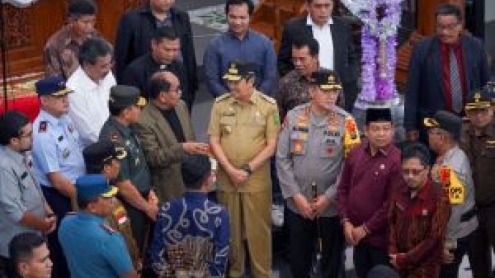 Pengamanan Nataru 2022 Ditinjau Gubri Syamsuar Pengamanan Nataru 2022 Ditinjau Gubri Syamsuar