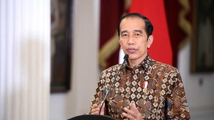 Jokowi Tegaskan akan Larang Jual Rokok Batangan