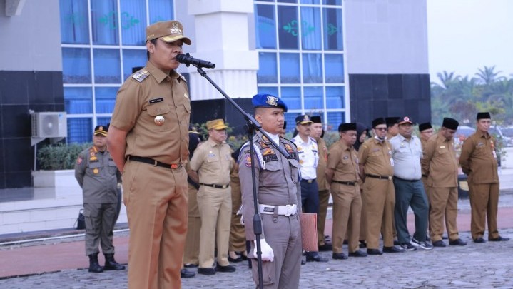 Pj Wali Kota Muflihun Perintahkan ASN Patuh pada Kepala OPD Pj Wali Kota Muflihun Perintahkan ASN Patuh pada Kepala OPD