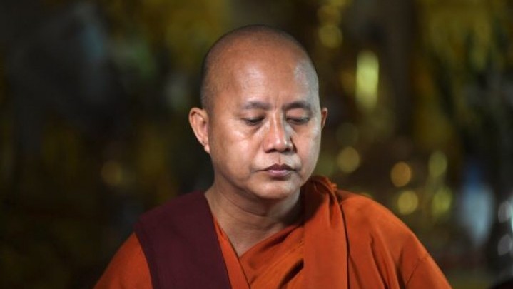 Biksu Penghasut Kebencian Agama di Myanmar Dapat Penghargaan Nasional Biksu Penghasut Kebencian Agama di Myanmar Dapat Penghargaan Nasional