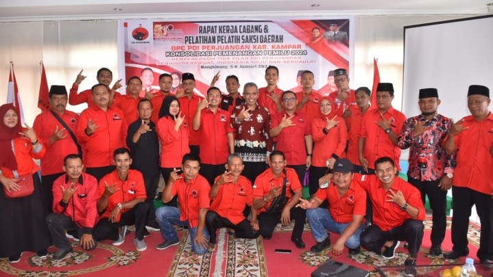 Pj Bupati Banggakan Kampar Menuju Kedaulatan Pangan di Raker PDI Perjuangan