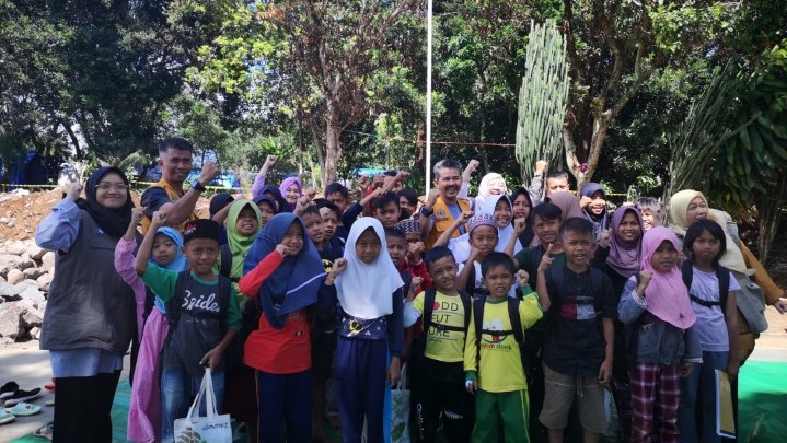 Pramuka Kampar Peduli, Turun Bantu Korban Gempa Cianjur Pramuka Kampar Peduli, Turun Bantu Korban Gempa Cianjur