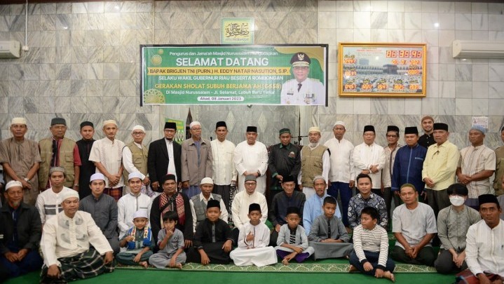 Pengurus Masjid Berharap Wagubri Perjuangan Subsidi Pembayaran Listrik Masjid Pengurus Masjid Berharap Wagubri Perjuangan Subsidi Pembayaran Listrik Masjid