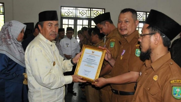 Ini Salah Satu Alasan Seresam Diusulkan Sebagai Desa Berkomitmen Anti Korupsi di Riau Ini Salah Satu Alasan Seresam Diusulkan Sebagai Desa Berkomitmen Anti Korupsi di Riau