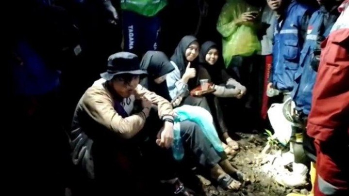 Tersesat 4 Jam di Ngarai Sianok, Rombongan Pelajar SMAN 4 Bukittinggi Ditemukan