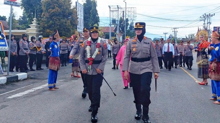Yessi Kurniati, Kapolresta Bukittinggi Pertama Berpangkat Kombes Yessi Kurniati, Kapolresta Bukittinggi Pertama Berpangkat Kombes
