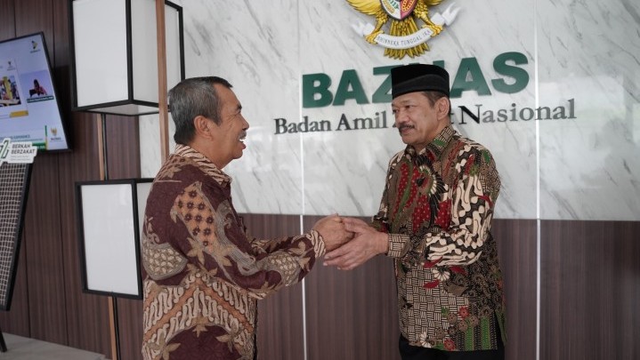 Pengumpulan Zakat Lampaui Target, Ketua Baznas Pusat Apresiasi Kebijakan Gubri Syamsuar