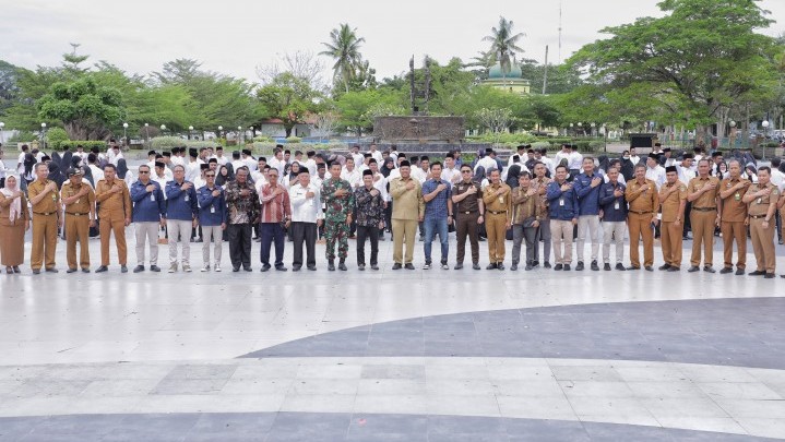 PPS Dilantik, Bupati Alfedri Berharap Pemilu Berkualitas PPS Dilantik, Bupati Alfedri Berharap Pemilu Berkualitas