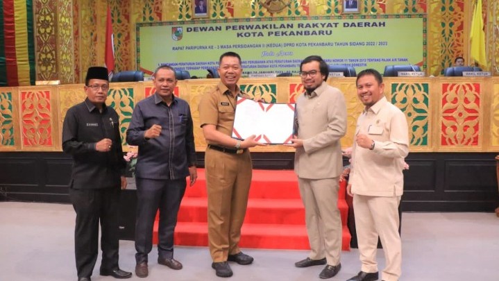 Pekanbaru Kini Miliki Perda Pengelolaan Air Limbah Domestik
