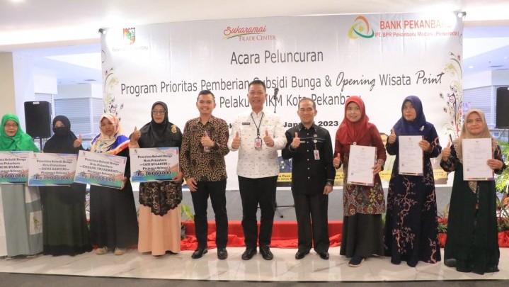 Program Subsidi Bunga Pinjaman Bagi 1.111 UMKM Diresmikan Pemko Pekanbaru Program Subsidi Bunga Pinjaman Bagi 1.111 UMKM Diresmikan Pemko Pekanbaru