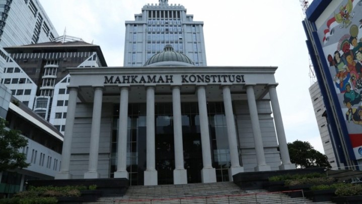 Minta Jabatan Kades Dipersingkat, Warga Nias Ikut Gugat UU Desa Minta Jabatan Kades Dipersingkat, Warga Nias Ikut Gugat UU Desa