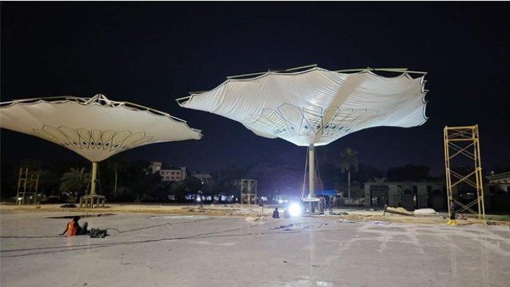 Pembangunan Payung Elektrik Masjid Raya Annur Riau Baru 80 Persen