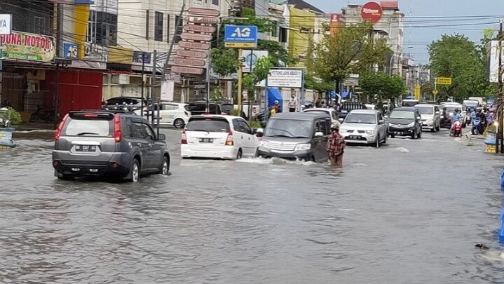 Perbaikan Jalan di Kota Pekanbaru, Pemprov Riau Alokasikan Anggaran Rp25 Miliar Perbaikan Jalan di Kota Pekanbaru, Pemprov Riau Alokasikan Anggaran Rp25 Miliar