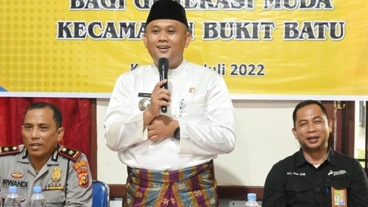 Kini Masyarakat Bukit Batu Bengkalis Bisa Urus Dokumen Kependudukan dari Rumah