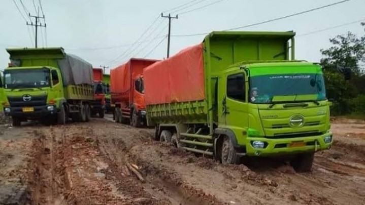 Kepala UPT Wilayah IV PUPR Riau yang Baru Tanggapi Kerusakan Parah Sebagai Jalan di Inhu