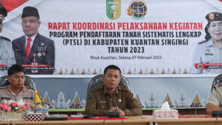 Kades Dikumpulkan untuk Percepat PTSL di Kuansing Kades Dikumpulkan untuk Percepat PTSL di Kuansing