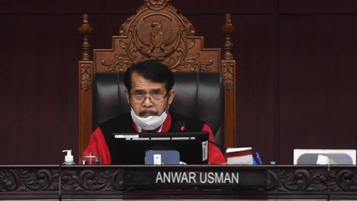 Gugatan Perpanjangan Masa Jabatan Presiden Ditolak MK