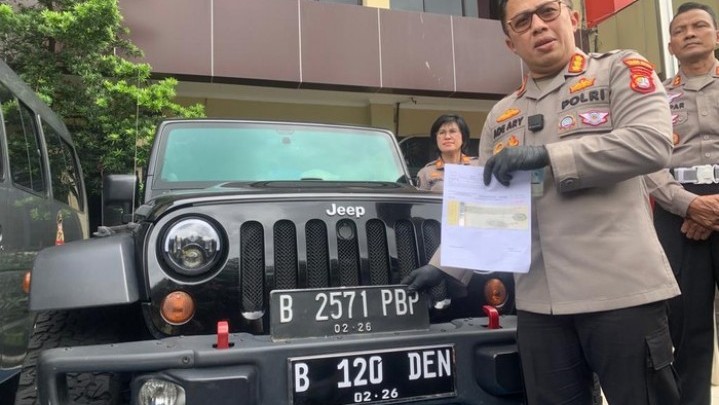 Kuasa Hukum Shane: Mario Pakai Rubicon Keluar Masuk Tol Tanpa Bayar Kuasa Hukum Shane: Mario Pakai Rubicon Keluar Masuk Tol Tanpa Bayar