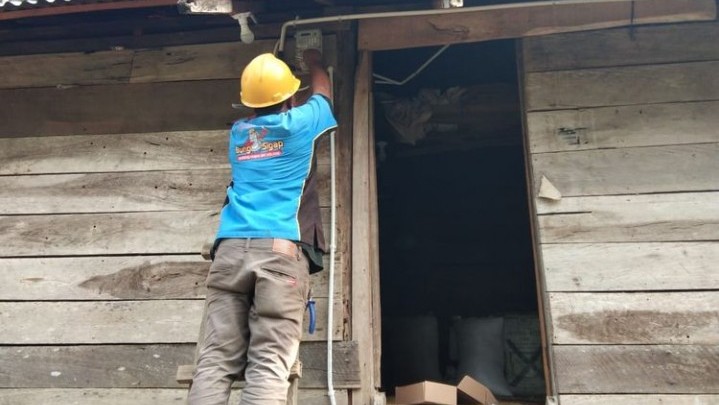 Anggaran Rp2 Miliar Disiapkan untuk Pemasangan Listrik Gratis di Riau Anggaran Rp2 Miliar Disiapkan untuk Pemasangan Listrik Gratis di Riau