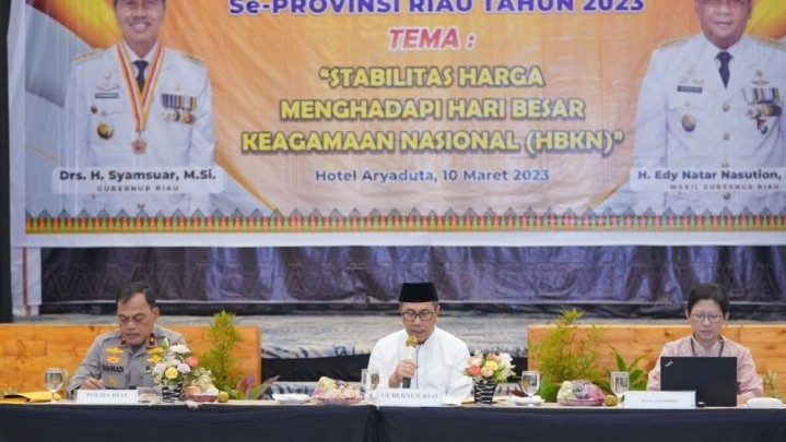 Gubri Syamsuar Ingatkan Peran Pemerintah Kabupaten Kota Kendalikan Inflasi Gubri Syamsuar Ingatkan Peran Pemerintah Kabupaten Kota Kendalikan Inflasi