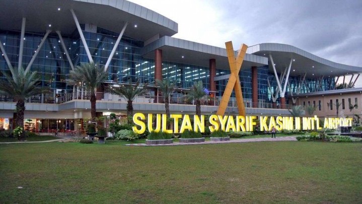 Bandara SSK II Pekanbaru Tetap Jadi Bandara Internasional