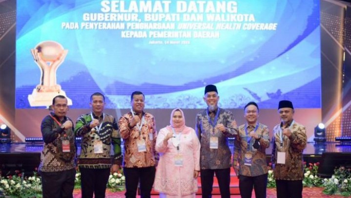 Gubri Syamsuar Tetap Bangga Meski hanya Lima Daerah di Riau Capai UHC