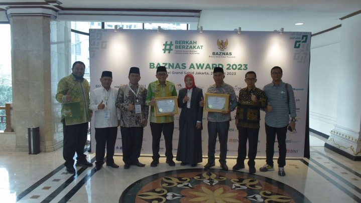 Baznas Kota Padang Raih Penghargaan Pengumpulan Retail Terbaik di Indonesia