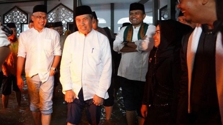 Prihatin Banjir di Pekanbaru, Gubri Perintahkan Kadis PUPR Ambil Langkah Cepat