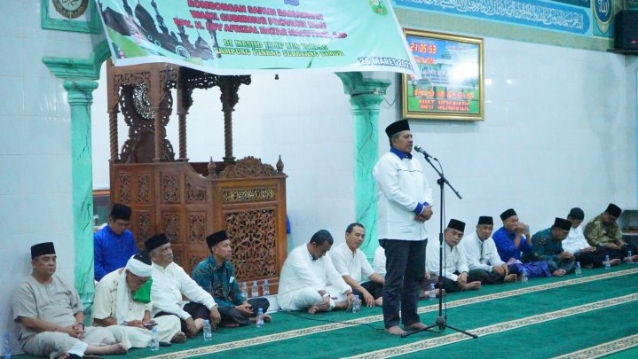 Di Kecamatan Tualang, Bupati Alfedri Sambut Tim Safari Ramadan Pemprov Riau