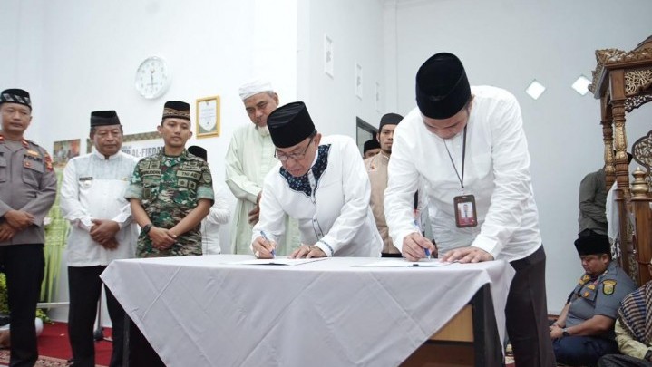 Masjid Baru Diharapkan Bupati HM Wardan Motivasi Masyarakat beribdah Masjid Baru Diharapkan Bupati HM Wardan Motivasi Masyarakat beribdah