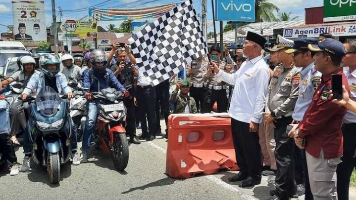 Pengamat: Jalur One Way Padang- Bukittinggi Tak Terlalu Efektif Pengamat: Jalur One Way Padang- Bukittinggi Tak Terlalu Efektif