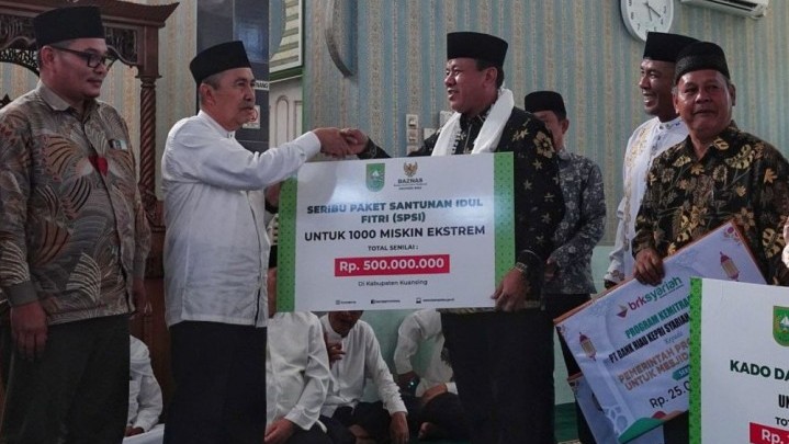 Masyarakat Kuansing Dapat 1.000 Paket Santunan Masyarakat Kuansing Dapat 1.000 Paket Santunan