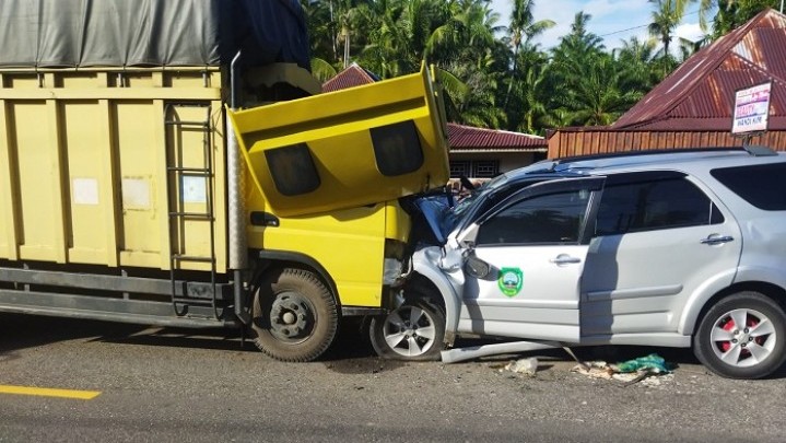 Sekretaris BPBD Pasaman, Isteri dan Anak Meninggal Kecelakaan