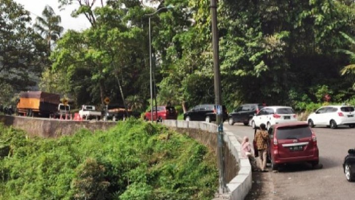 Sistem One Way Padang-Bukittinggi Dinilai Pengendara Percuma