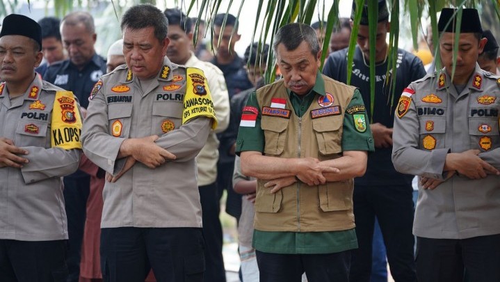 Gubri Sholat Istisqa di Kawasan Terdampak Karhutla Pinang Kampai Dumai